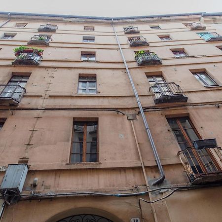 The Happyhouse, No Lift By Happyhostorino Apartment Exterior photo